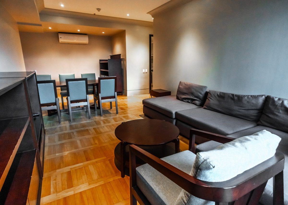 One McKinley Place, Furnished Condo Featured, For Rent in BGC